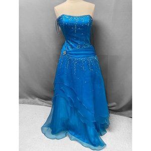 NEW Lenovia Blue Gown, Size Large